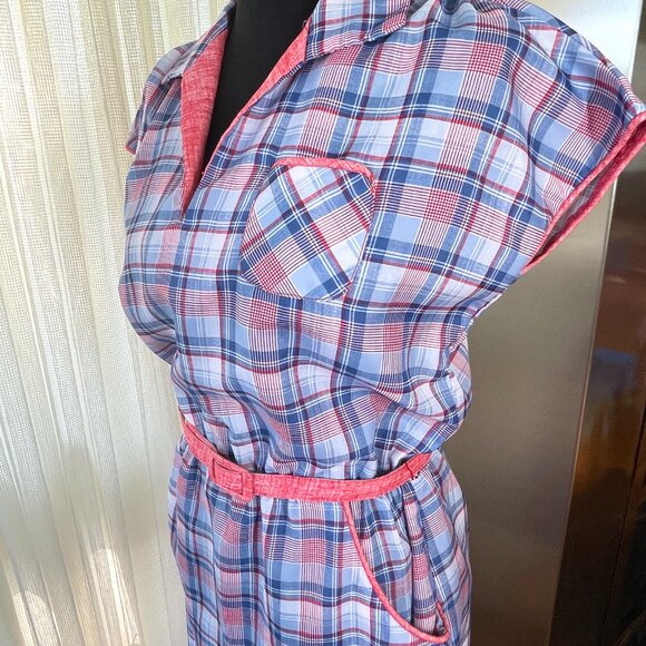 Vintage late 70s dress, pink blue plaid pattern, short sleeves, Ilan Fashions - Picture 2 of 10
